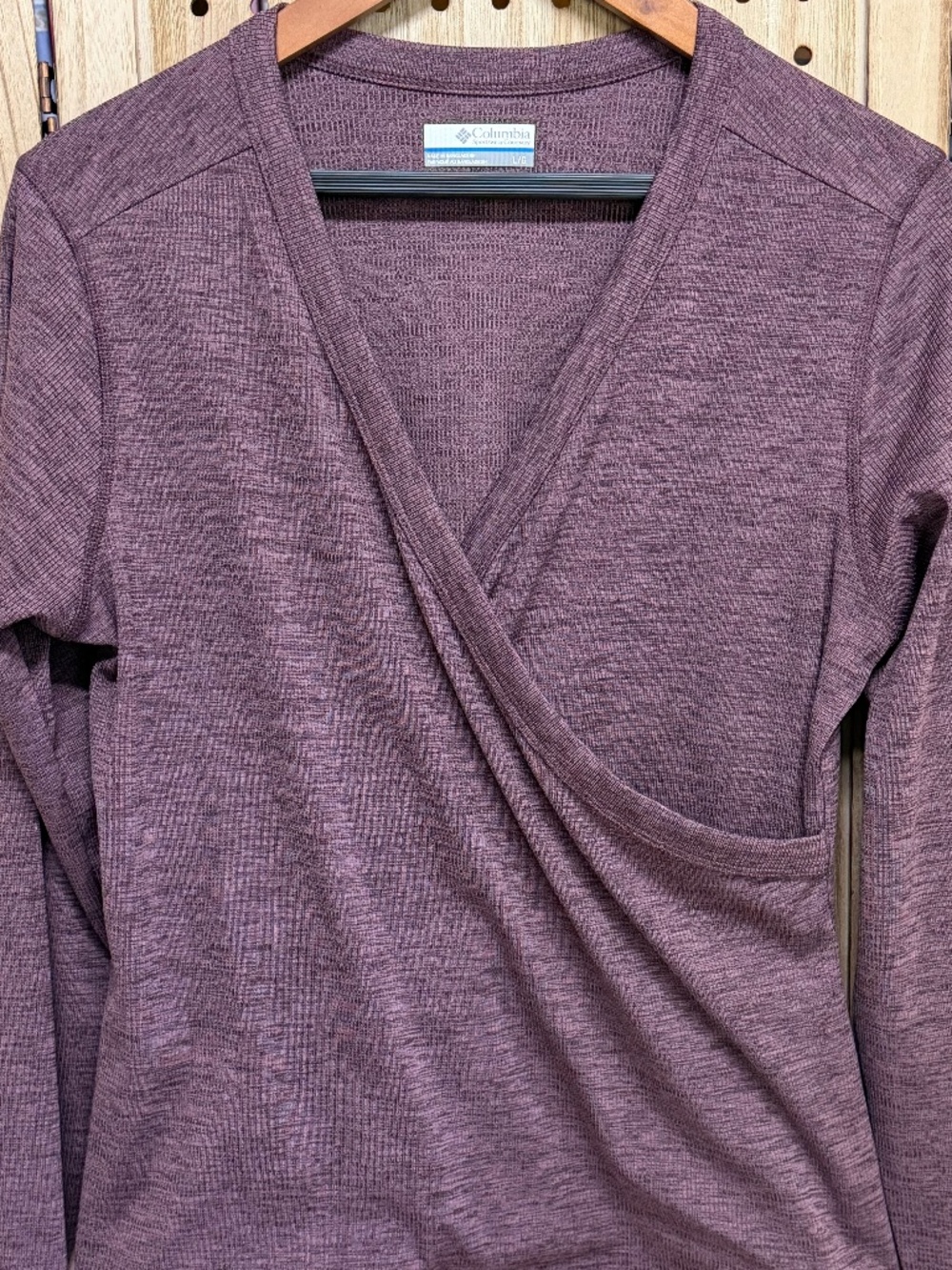 Columbia Wrap Top Women’s Large Mauve Long Sleeve Lightweight Active Top